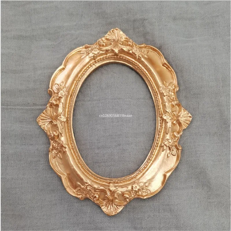 Golden Retro Photo Frame Ornaments Vintage Small Jewelry Positioning Frame Jewelry Display Props Home Decoration Living Room Photo Frame Wood Canvas Frame Wood Photo Frame Wood Frame Wood Picture Frame Art Frames