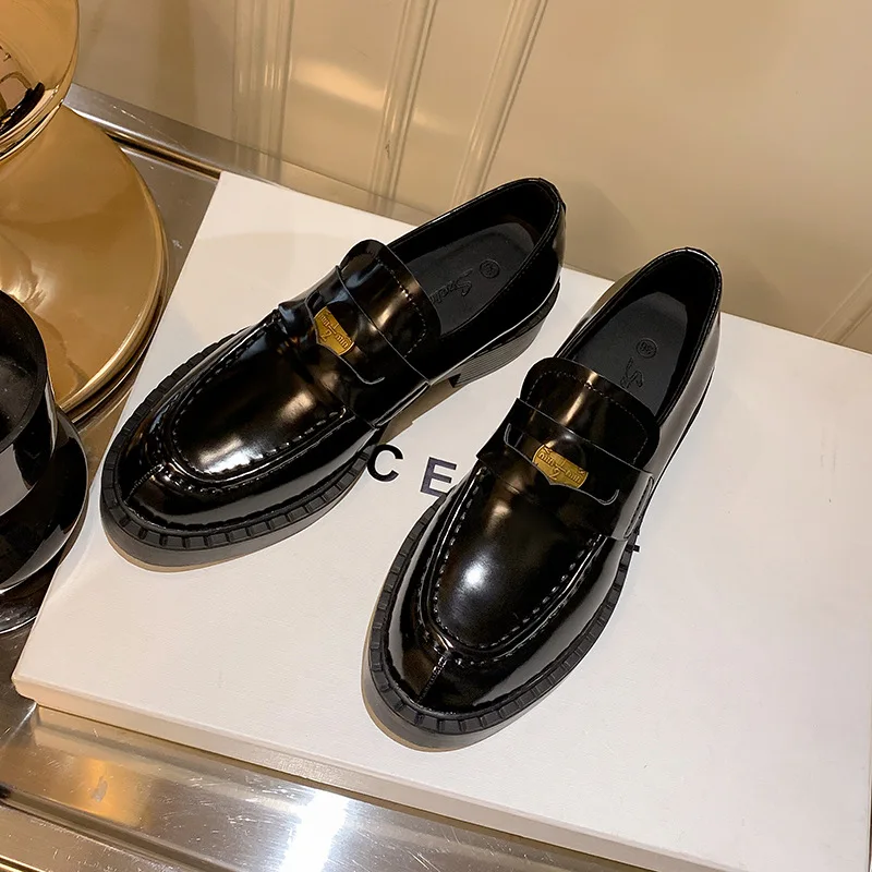 

Women's autumn/winter vintage British leather block heel loafers