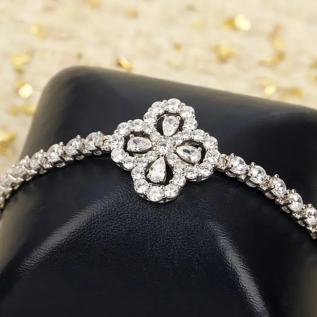 

New Hot Brand Anniversary Gifts Jewelry For Women Lotus Flower Bracelets Bangles Luck Clover 925 Sliver Wedding Party Snowflake