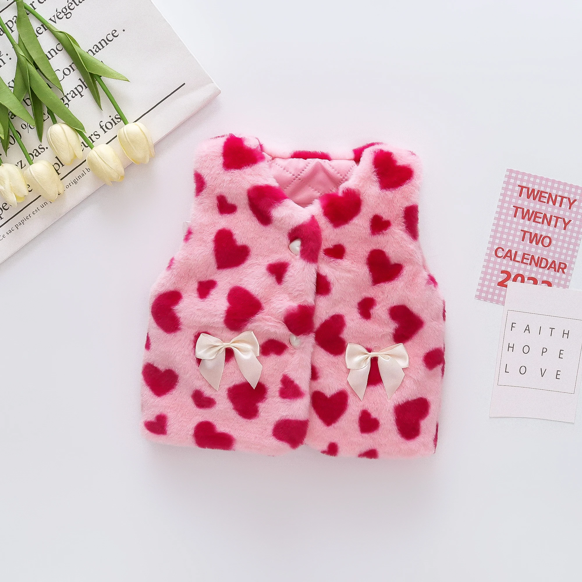 Children Vest Winter New Sleeveless V-neck Love Printed Plush 0-3-year-old Baby Girl Sweater Cotton Coat