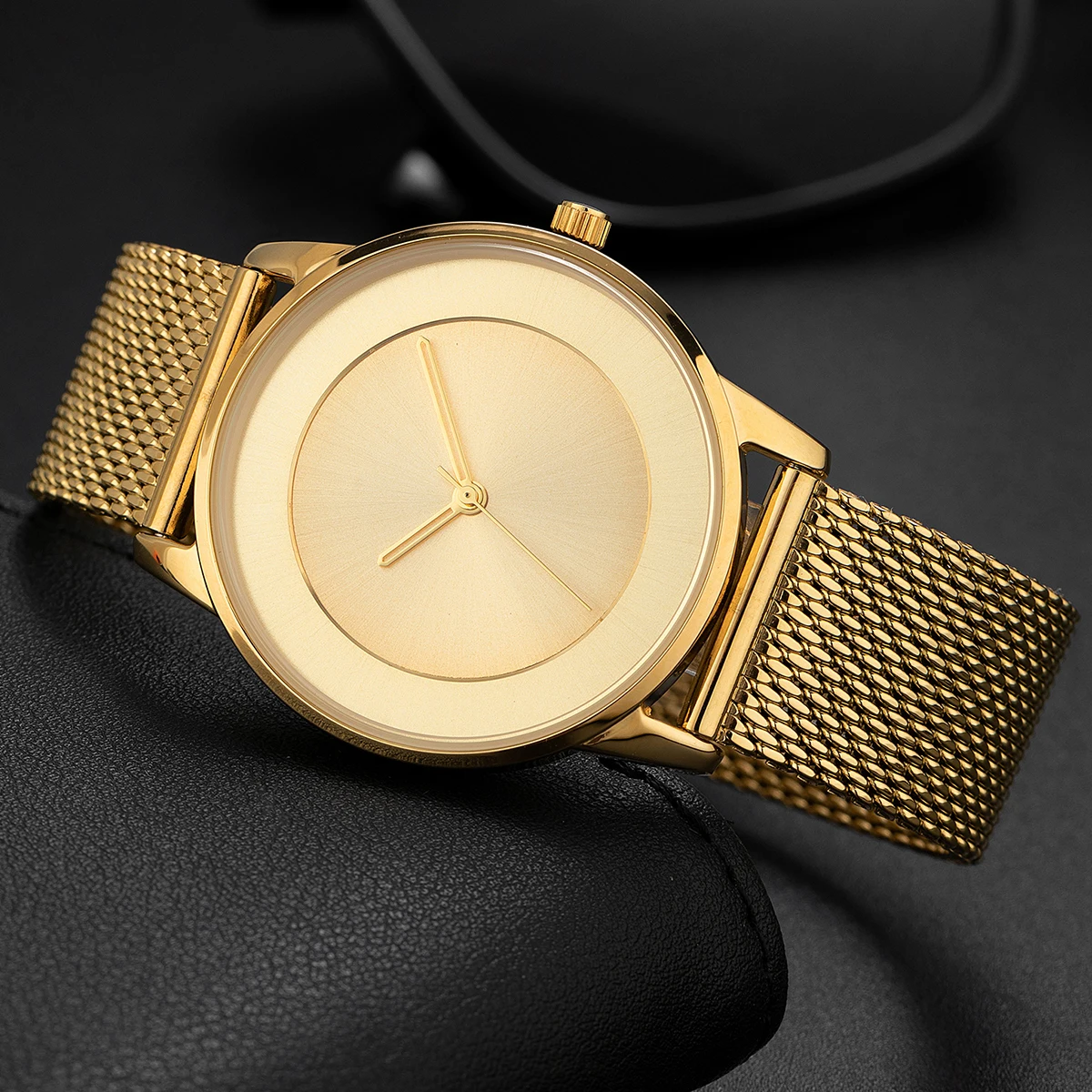 

2024 популярные классические простые часы для мужчин, кварцевые часы в минималистичном стиле, модные золотые наручные часы с сетчатым ремешком, мужские часы, бесплатная доставка