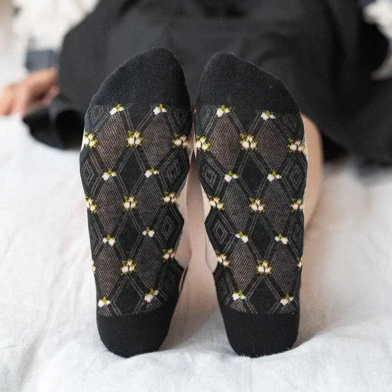 1Pcs Women Fashion Summer Glass Stockings Women Thin Stockings Small Floral Card Silk Socks Transparent Color Cotton Socks