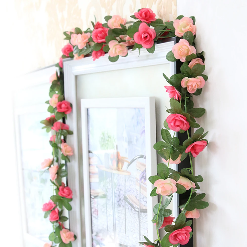 Aimeke 2 Pezzi Ghirlanda Fiori Rose Artificiali Vite Finte Rose Fiori 2 × 2.3 m Piante Artificiali Rampicante per Nozze Giardino Recinzione Decorazione (Bianco
