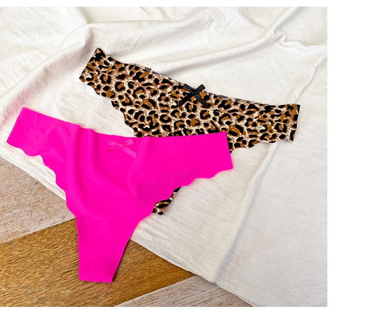 Ultra-thin Quick Drying Lady thong Breathable Ice Silk Women's G-string Comfortable Wave edge Seamless Female T-Pants