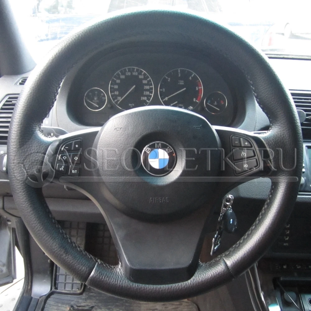 Оплетка на руль &quotBMW X3&quot (БМВ Х3) для кожаного руля - черная текстурная кожа с