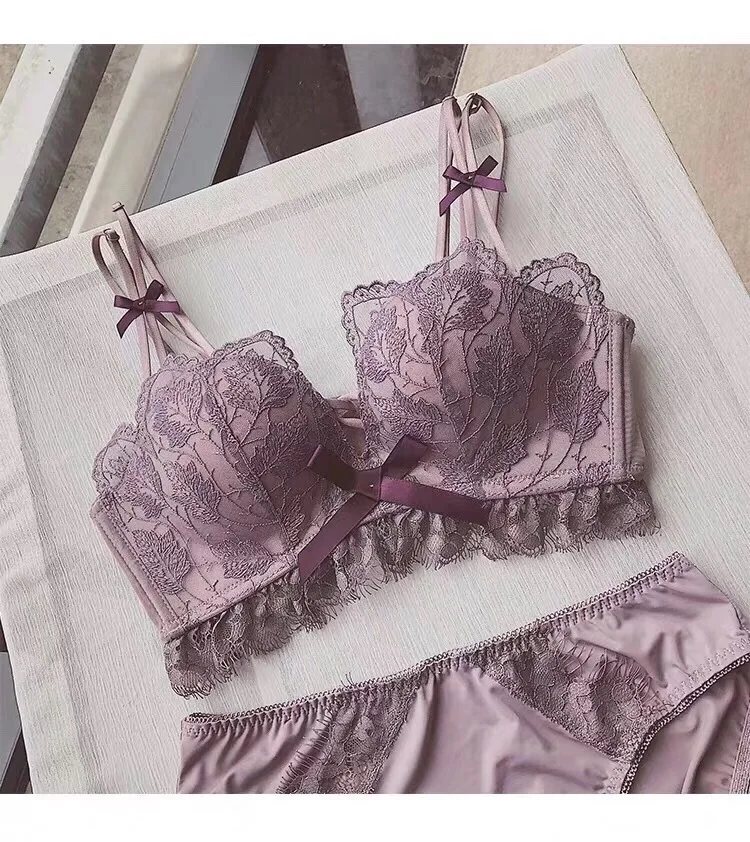 Steel Lavender Lingerie, Lingerie Small Chest