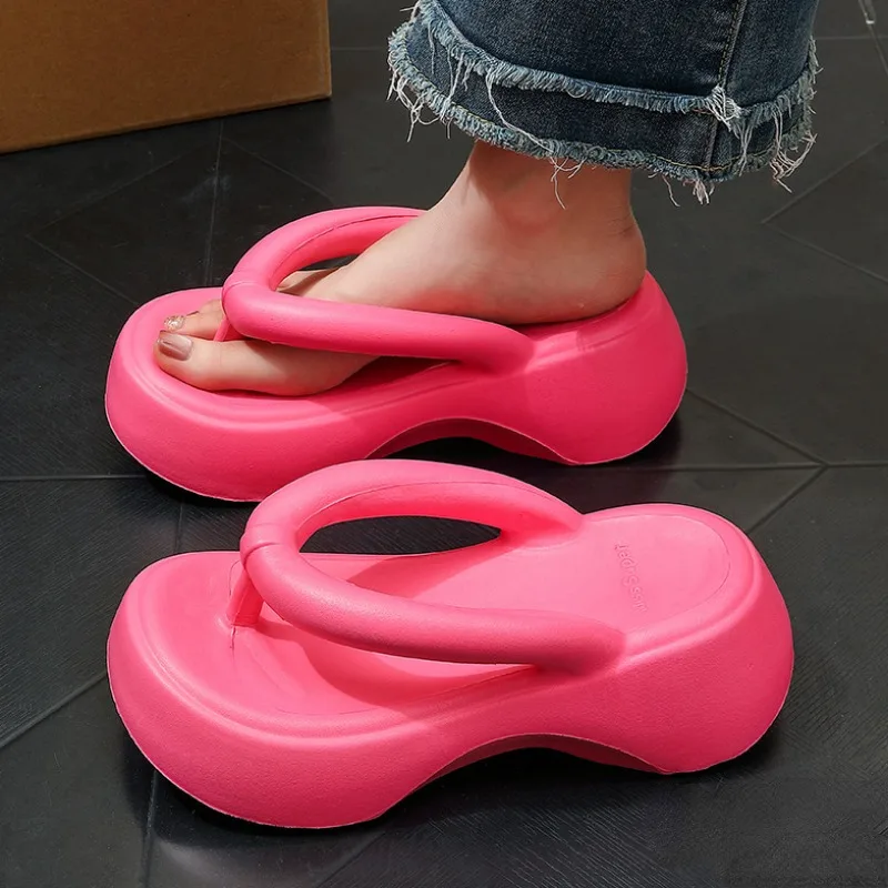 thumbnail image 4 of Venta caliente de chanclas de plataforma gruesa para mujer, zapatos de tacón alto de verano con espuma viscoelástica Eva, cuñas con clip para la punta, zapatillas de playa de calle para dama, 4 of 5