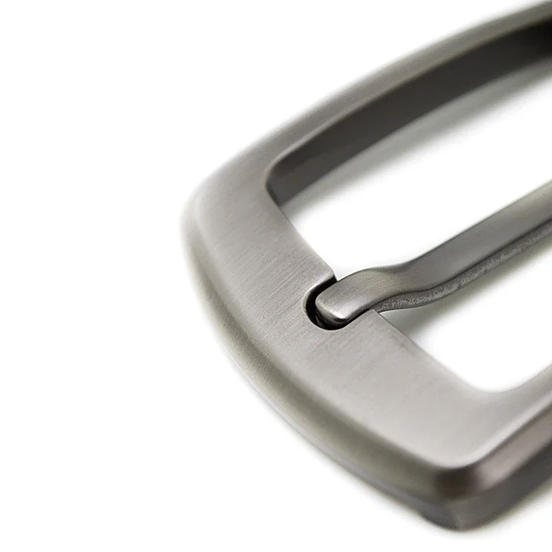 Sleek Metal Pin Buckle for Men's Casual Leather Belt Crafting