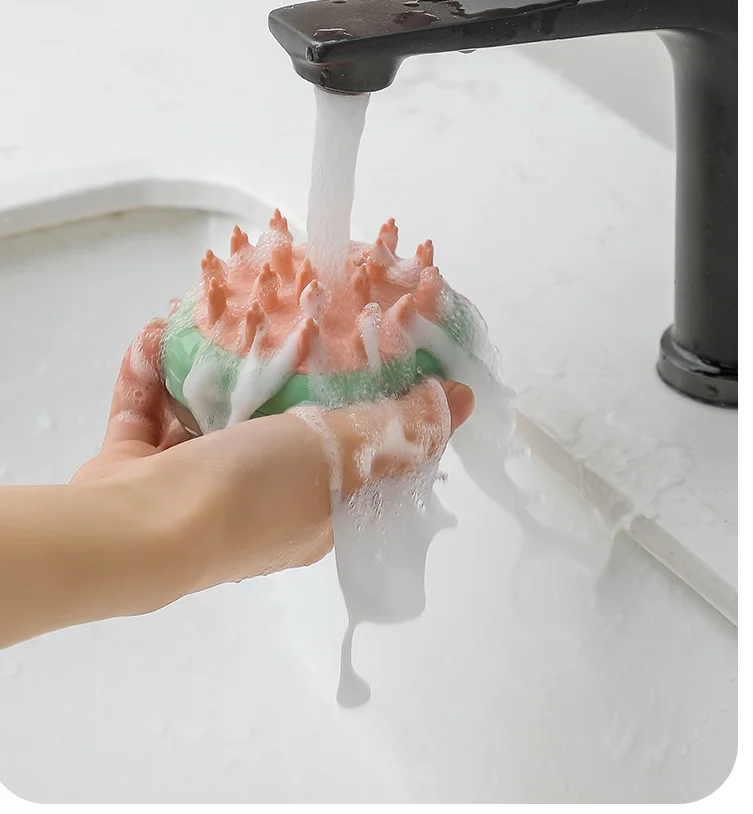

New 2 In 1 Pet Cat Dog Cleaning Bathing Massage Shampoo Soap Dispensing Grooming Brush Pets Supplies