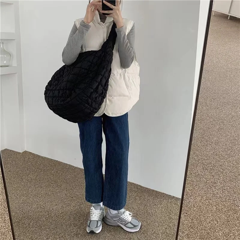 2024 New Tote Bag Women Niche Versatile Cloud Pleated Underarm Bag INS Korean Style Crossbody Dumpling Shoulder Bag Handbag