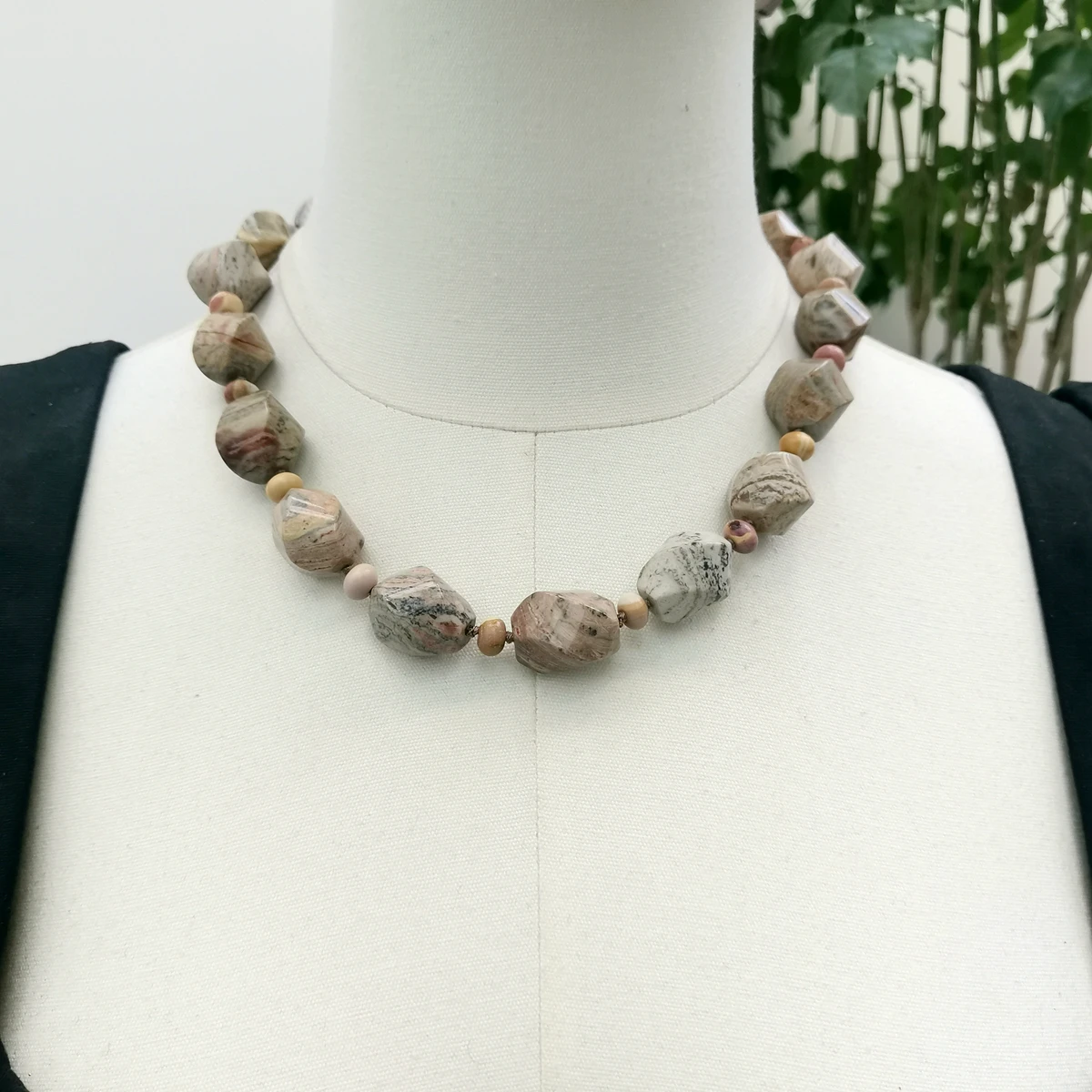 

Lii Ji Real Stone Brown Color Necklace Jasper Choker Women Necklace 54cm Stock Sale Jewelry Gift