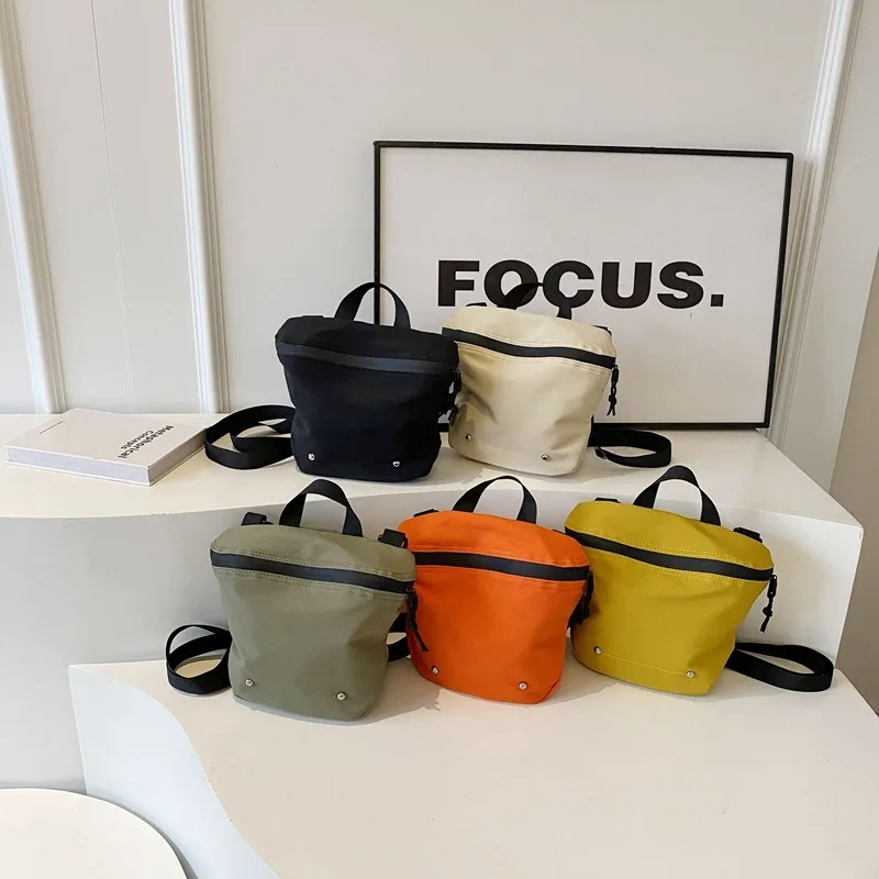 Shoulder Bag New Casual Nylon Mini Crossbody Bag Street Trendy All-match Lightweight Sports Leisure Phone Pouch Coin Purses Bag