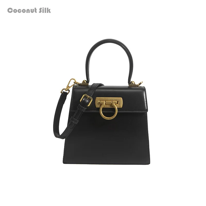 

CoCoS 2024 Summer New Kelly Bag High end Middle Ages Black Versatile Fashion Shoulder Bag Handbag Crossbody Bag Square Bag