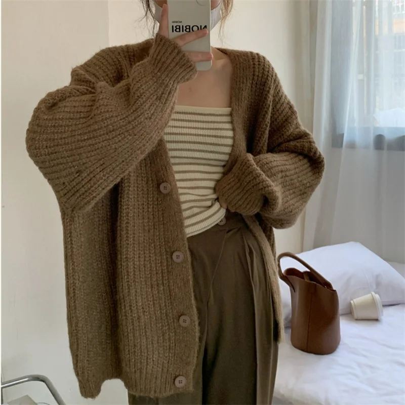 

Women V-Neck Solid Sweater Cardigan Elegant Long Sleeve Single-breasted Fashion New Design Winter Streetwear Simple Elegant
