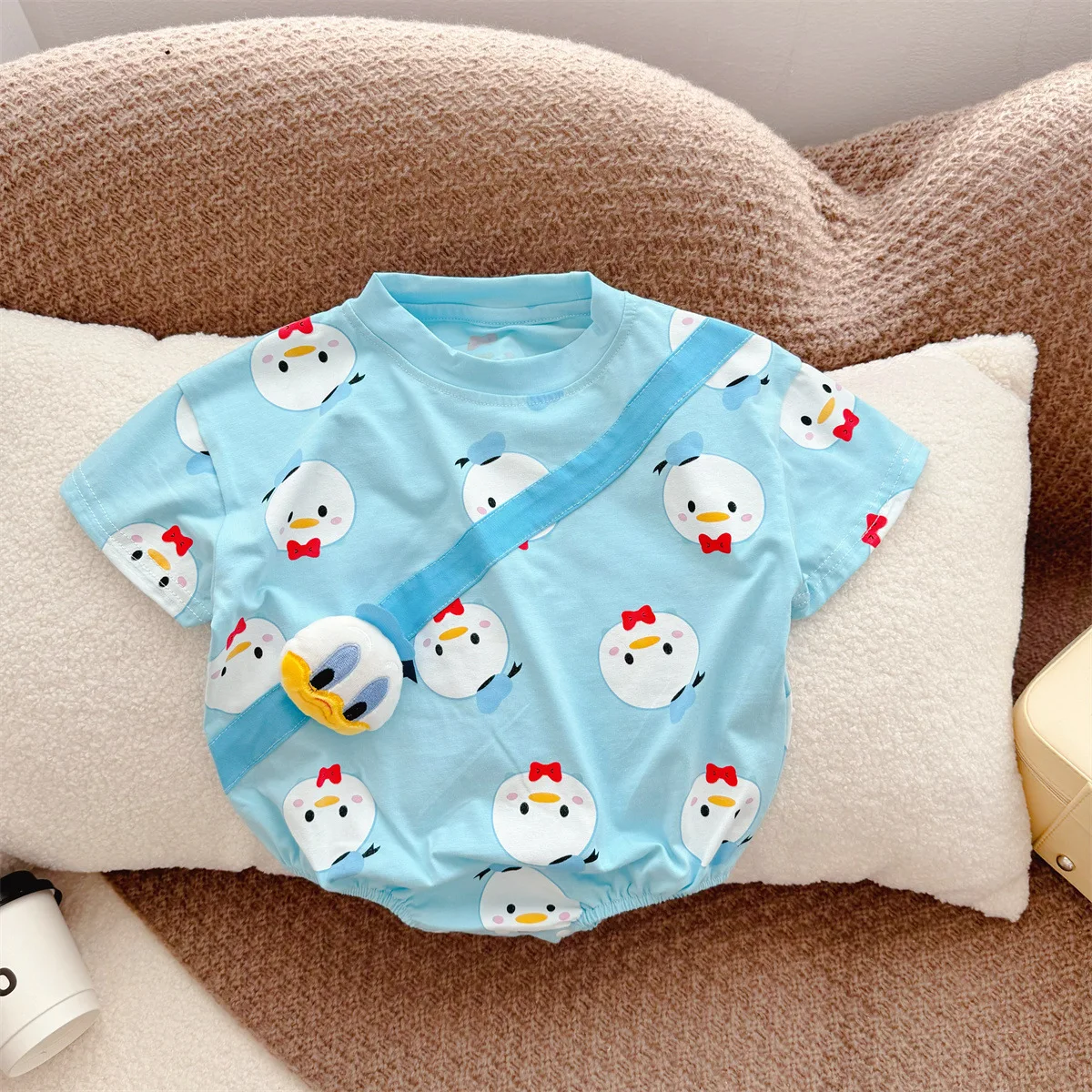 Рисунок 5 - Комбинезон с рисунком Винни-Пуха