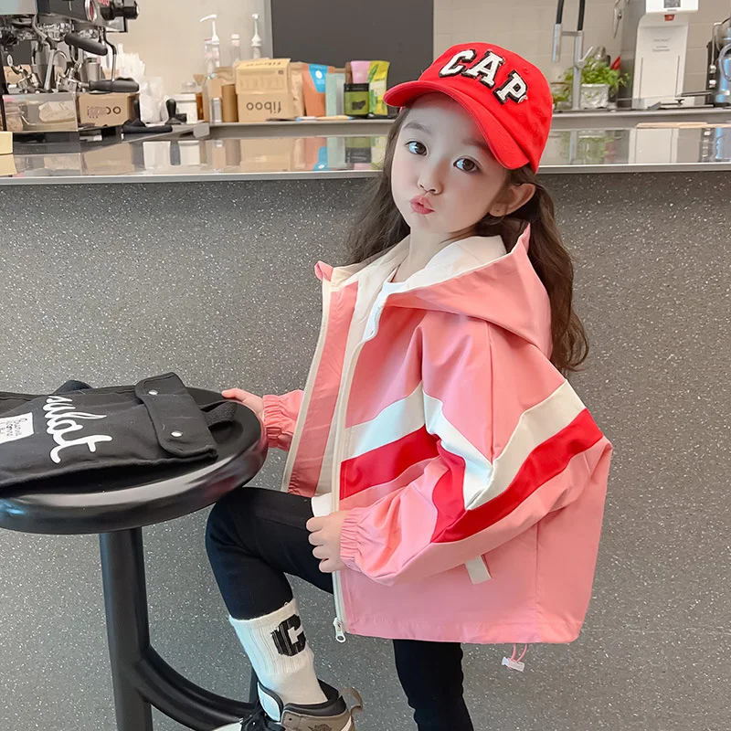 Girls Coat Hardshell Jacket 2024 New Girls Baby Spring Jacket Western Style Top Children Spring and Autumn Interchange Jacket