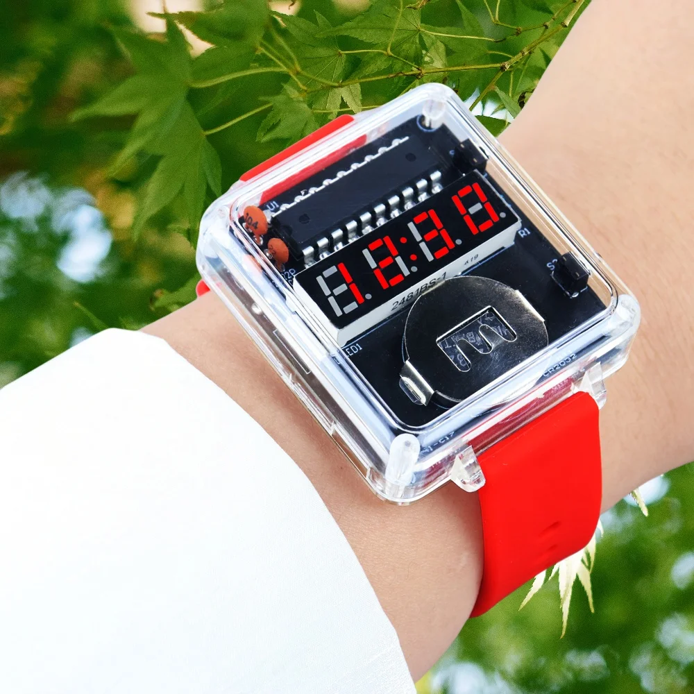 DIY LED Uhr Elektronische Kit 0,28 Zoll Display Zeit Rohr Uhr mit Gehäuse Strap Lernen DIY Löten Projekt Montage