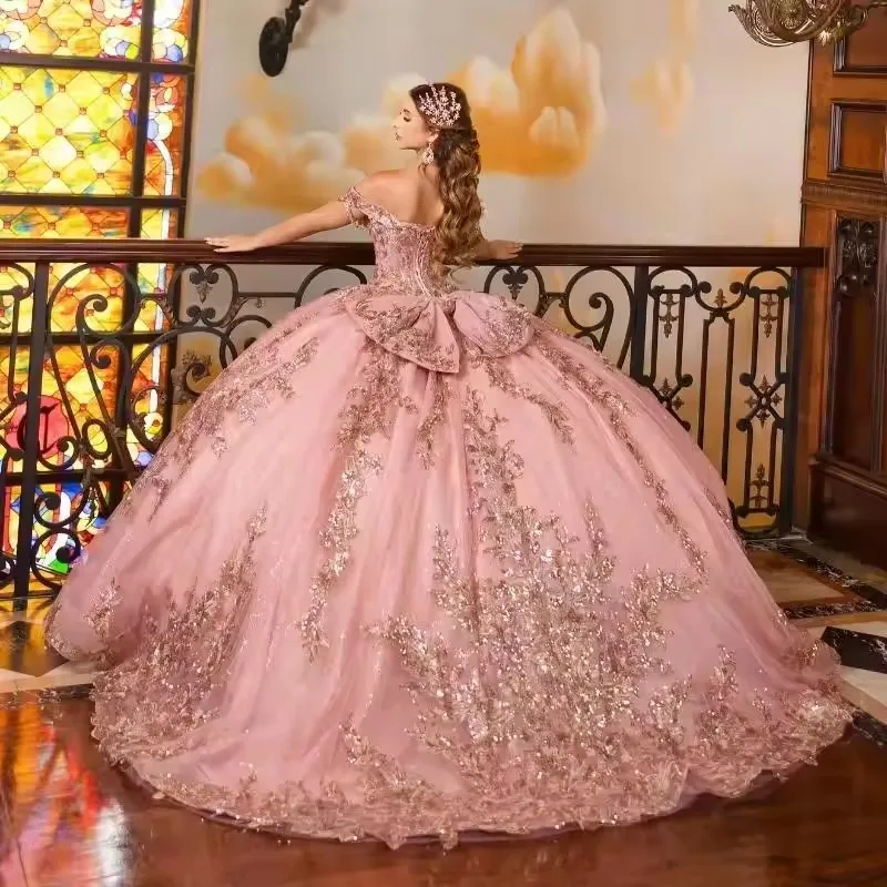 Shiny Luxury Pink Ball Gown Quinceanera Dresses With Bow Rose Gold Lace Appliqued Birthday Party Dress 18 th Sweet 15