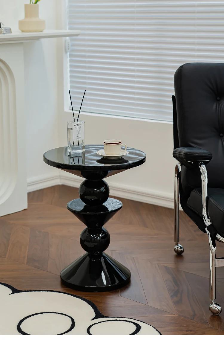 

Designer's coffee table, living room, home sofa, edge table, modern and simple small unit, retro corner table, edge table