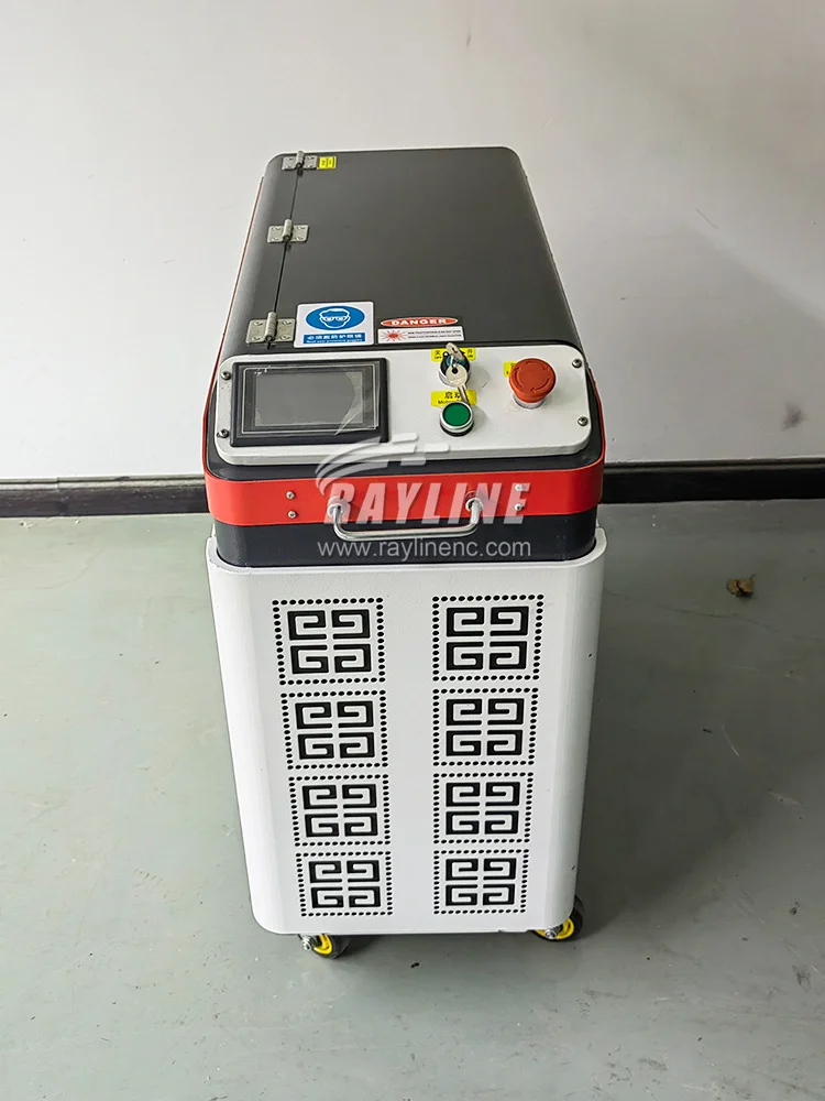 New pulse laser cleaning machine 200w industrial laser cleaning machine portable handheld rust removal