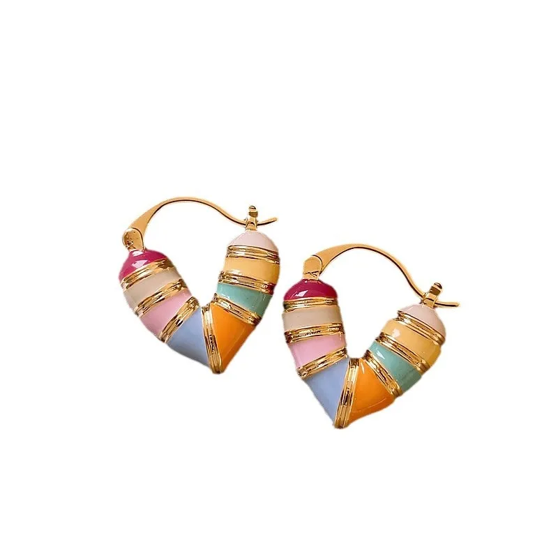 2024 New Arrival Korean Sweet Small Fresh Color Love Heart Hoop Earrings For Women Fashion Elegant Metal Jewelry Party Gifts