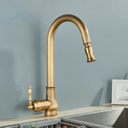 Antique Brass Kitchen Faucet Pull Out Spout Faucets Black Single Hole Swivel Hot Cold Water Mixer Tap