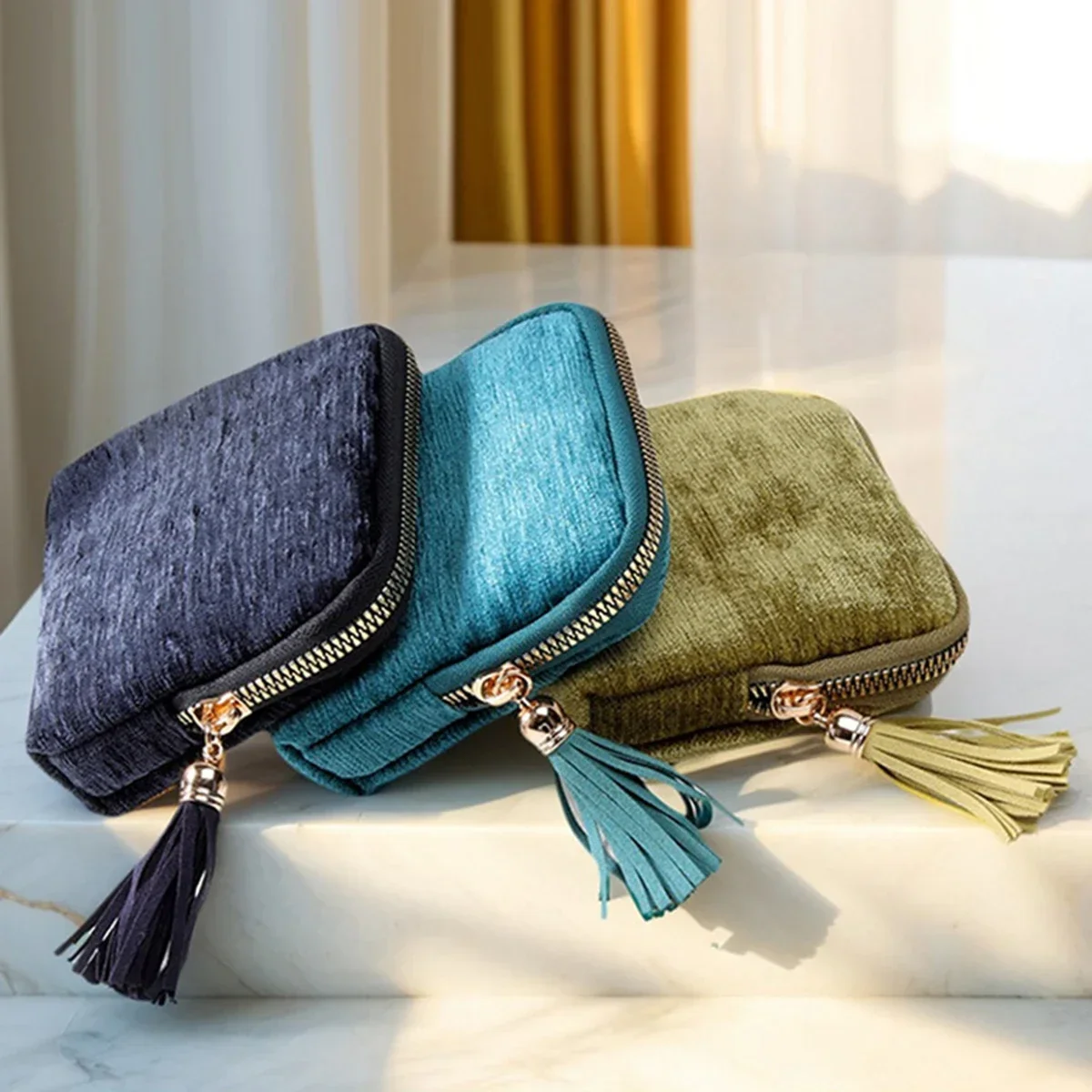 Compact Travel Jewelry Organizer with Tassel for Rings, Earrings, Bracelets, and Necklaces