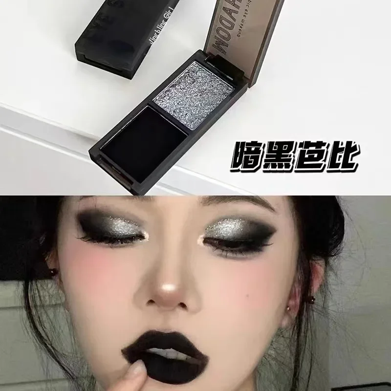 Dark Shibuya babes! biya black red eyeshadow disc red black two tone smoky makeup