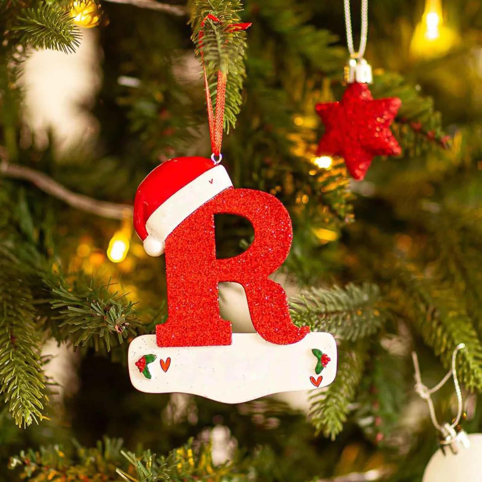 White Minimal Festive Style with Modern Elegant Home Seasonal Winter Celebration Charm Christmas Shiny Letter Pendants Elegant