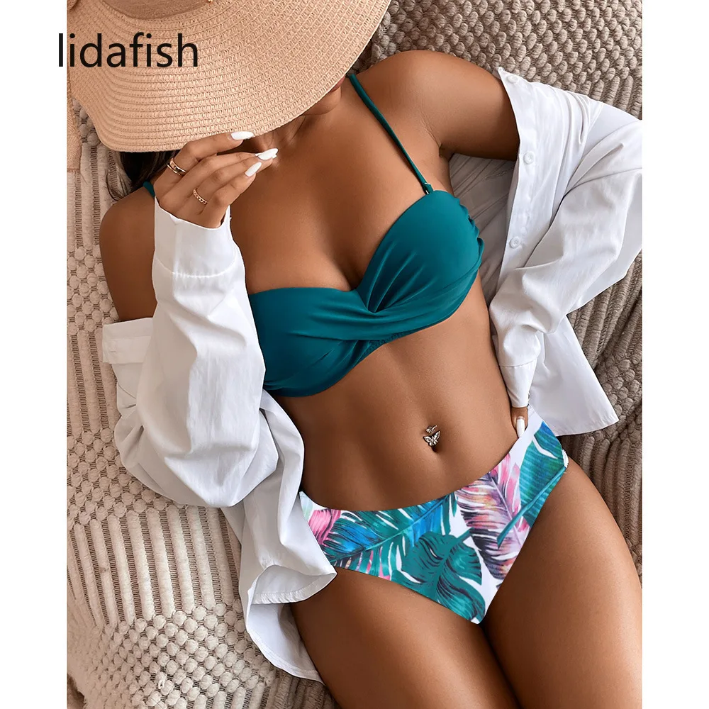 Рисунок 3 - Бикини с принтом листьев