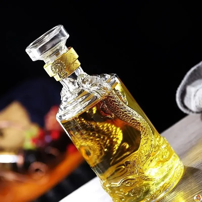 dragon engraved 500ML round shaped whiskey decanter barware Alcohol Bottle for Liquor Scotch Bourbon whiskey decanter set