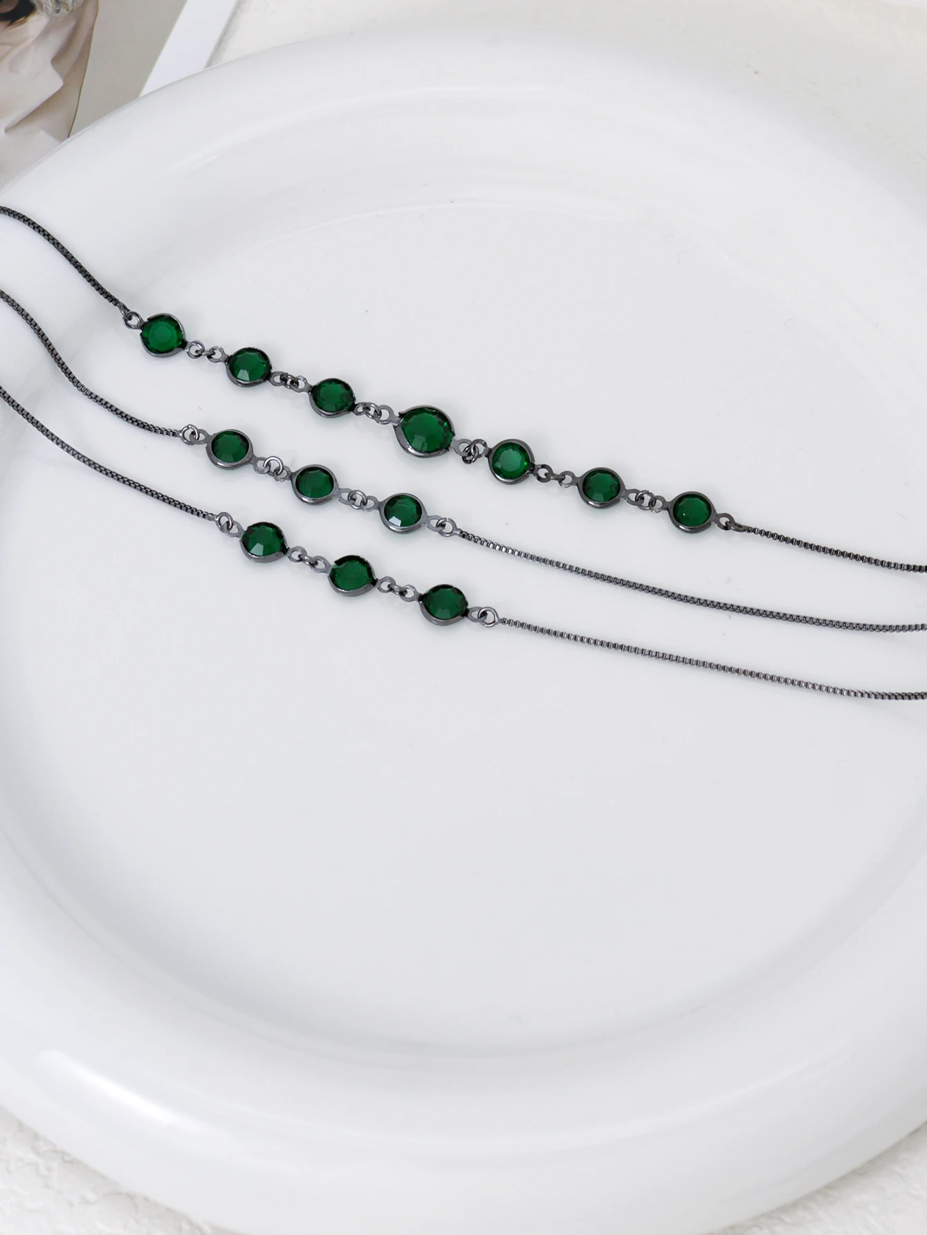 2PCS Retro Green Glass Necklace Women