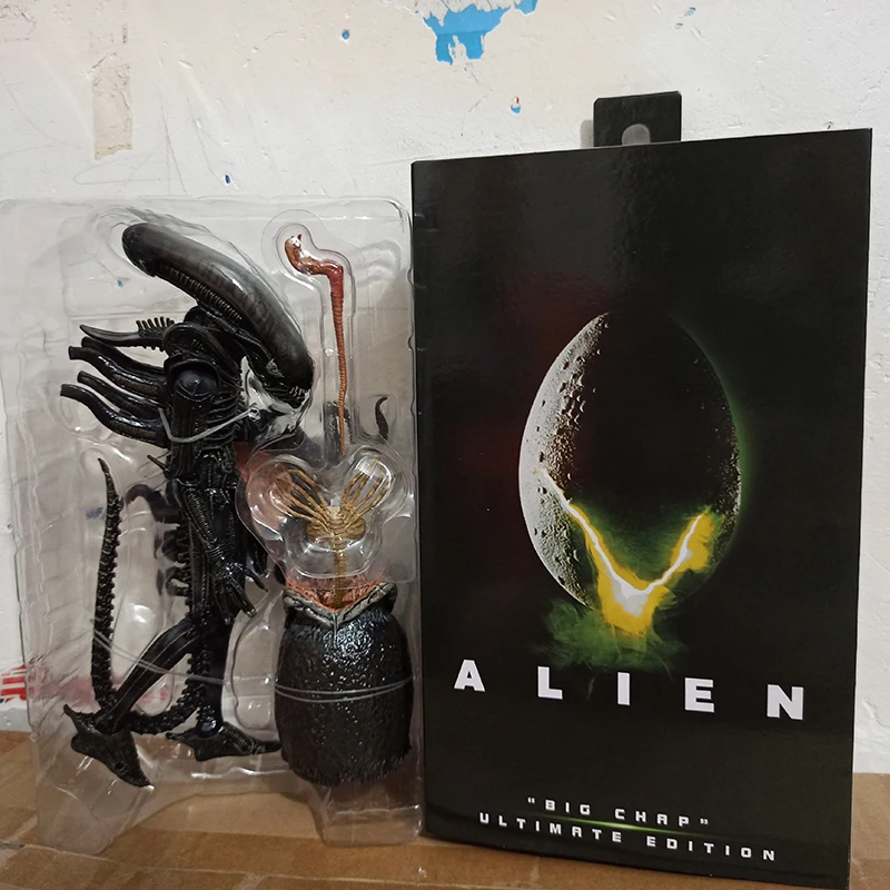 thumbnail image 1 of Figura de Acción NECA Alien Big Chap 40th Anniversary Egg Facehugger Modelo de Juguete, 1 of 4