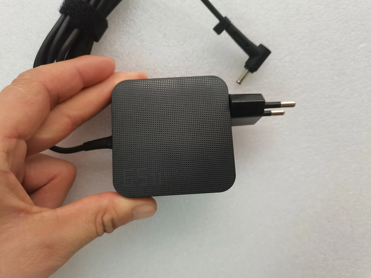Carregador de Laptop Puryuan Original Adaptador de ca para Asus Vivobook 17 S712j Original Novo Oem Ad2087020 19v 3.42a 40 mm 65w - Imagem 4
