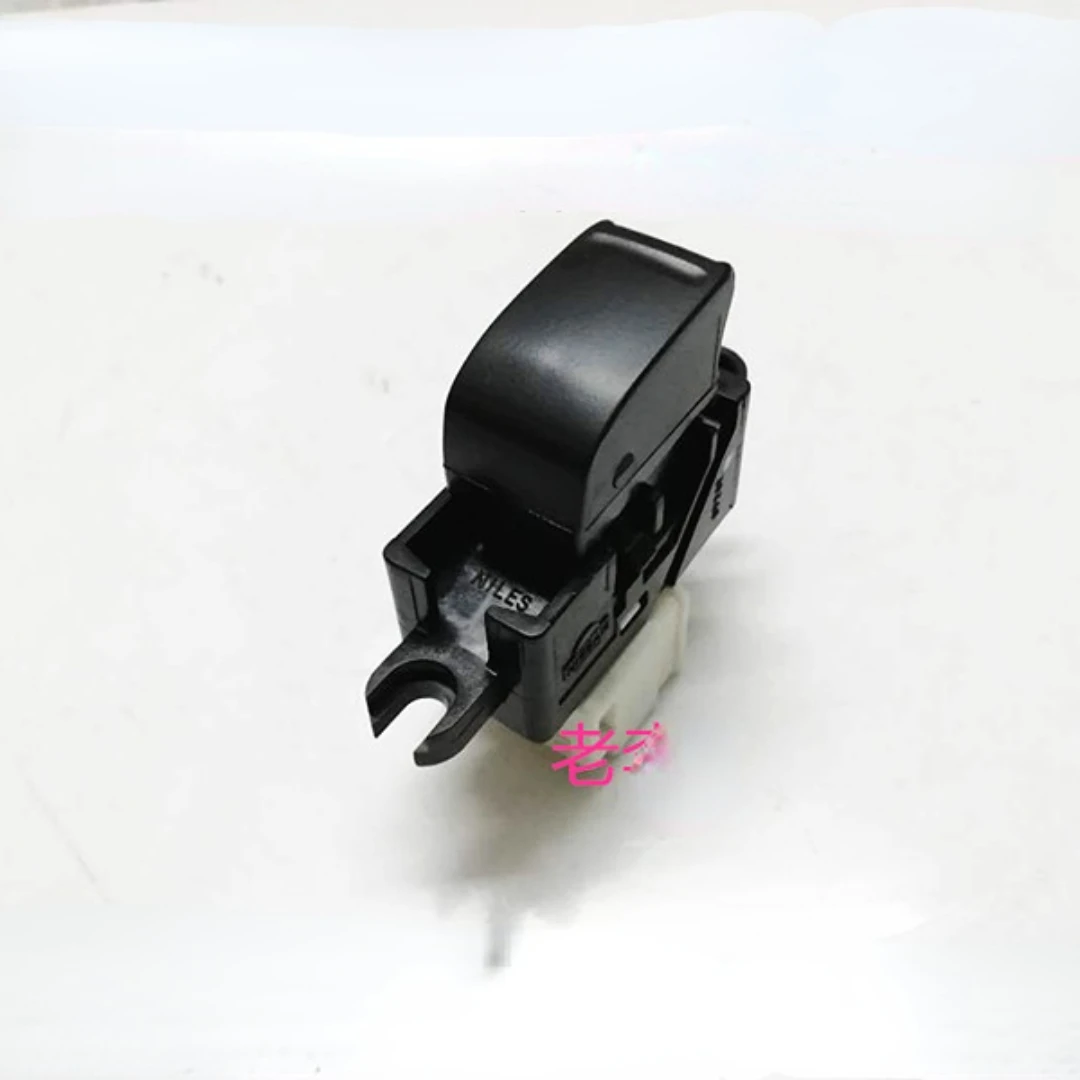 

Переключатель Стеклоподъемника для Nissan 2002-07 X-trail T30 QR25