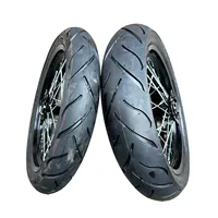 Moto électrique Ultra Bee modifiée avec un jeu de roues Supermoto de 17 pouces, roue avant 110/70R17, roue arrière 140/70R17. 4