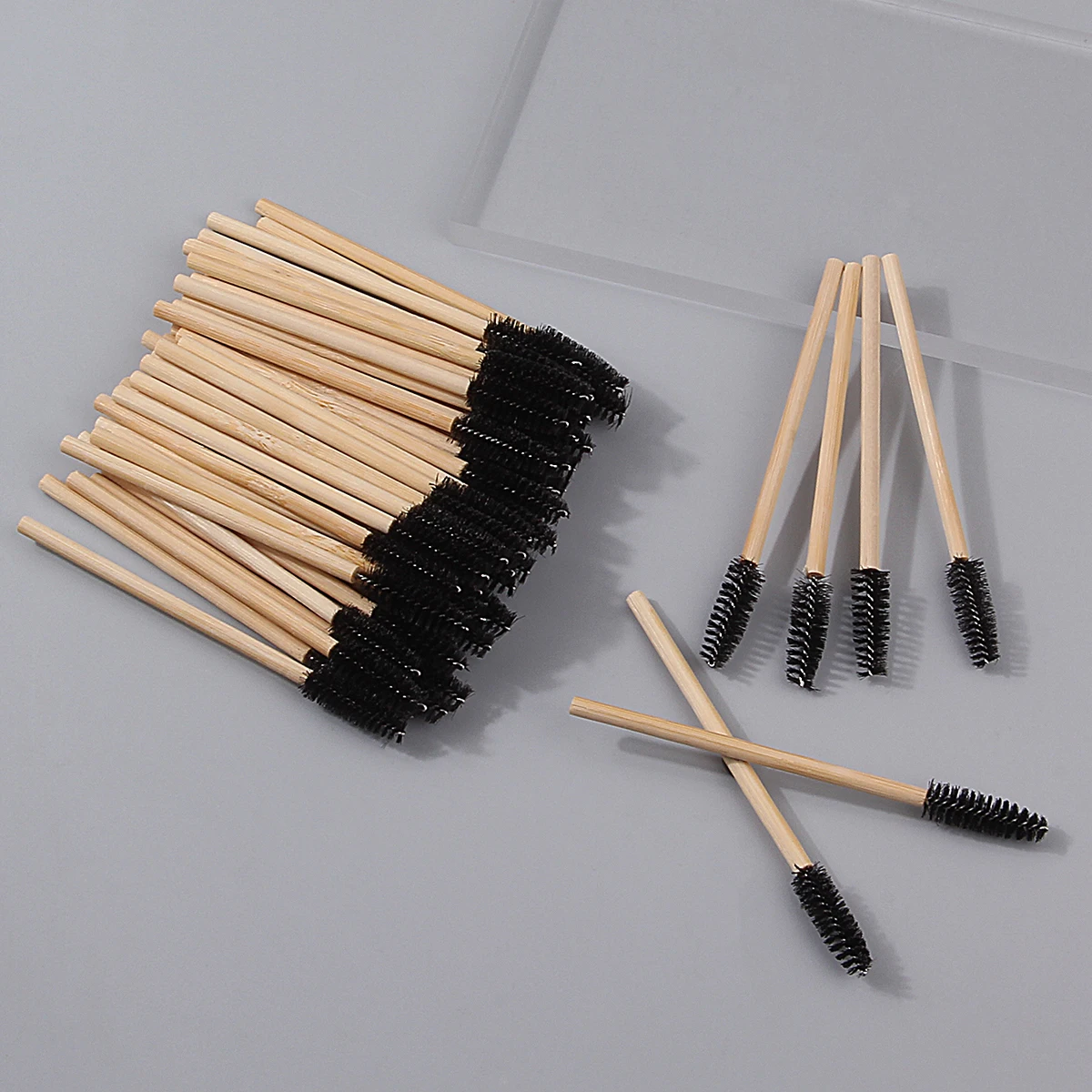 50PCS 대나무 손잡이 마스카라 브러쉬, 나선형 마스카라 브러쉬, 눈썹 컬링 브러쉬, 접목 및 이식 가짜 마스카라