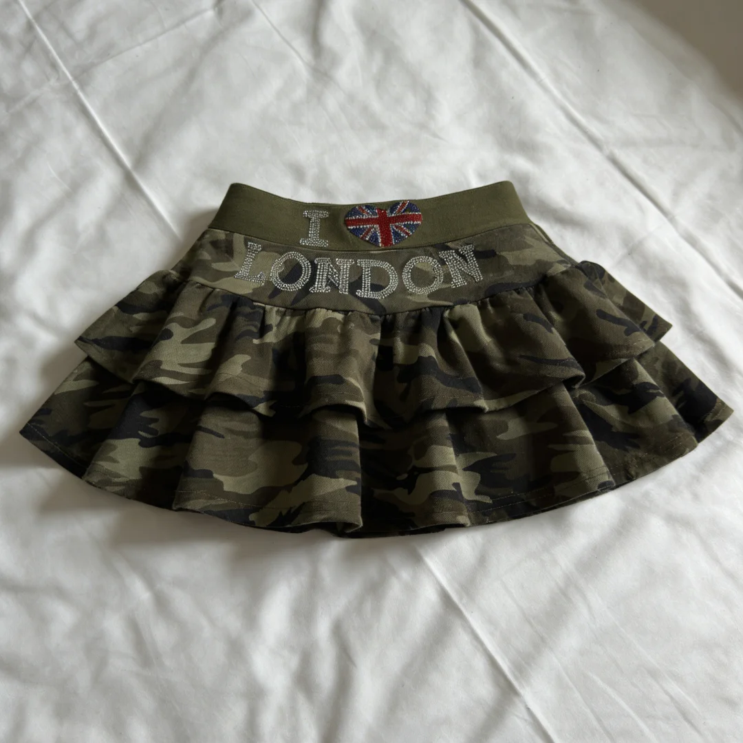 Women's Casual Daily Fashion Green Embellished Camo Print Rhinestone Detail High Waist Tiered Ruffle Fitted Mini Skirt 2026 4