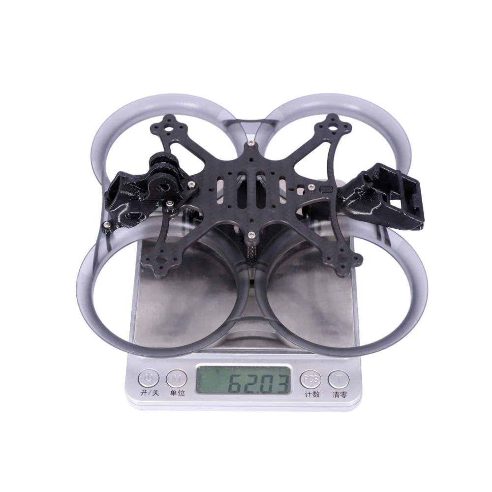 Détail des bras en carbone du AlfaRC Vortex25 2.5 pouces Frame Kit pour FPV Racing Drone - Compatible Caddx Vista, renforcés pour la durabilité