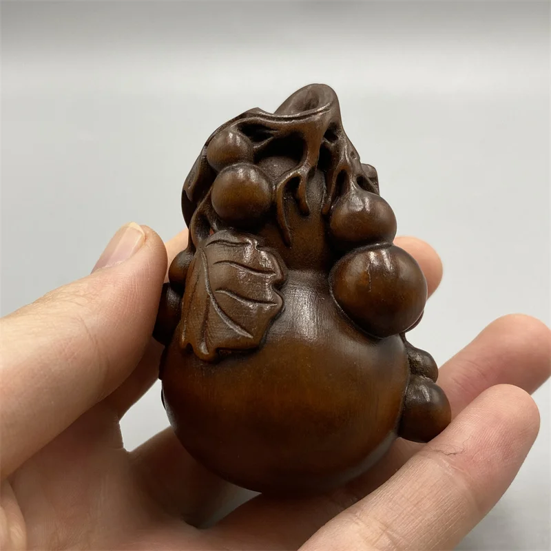 

Small leaf boxwood to do the old craft Fu Lu hand play piece solid wood carving multi son multi fu gourd decorative pendant