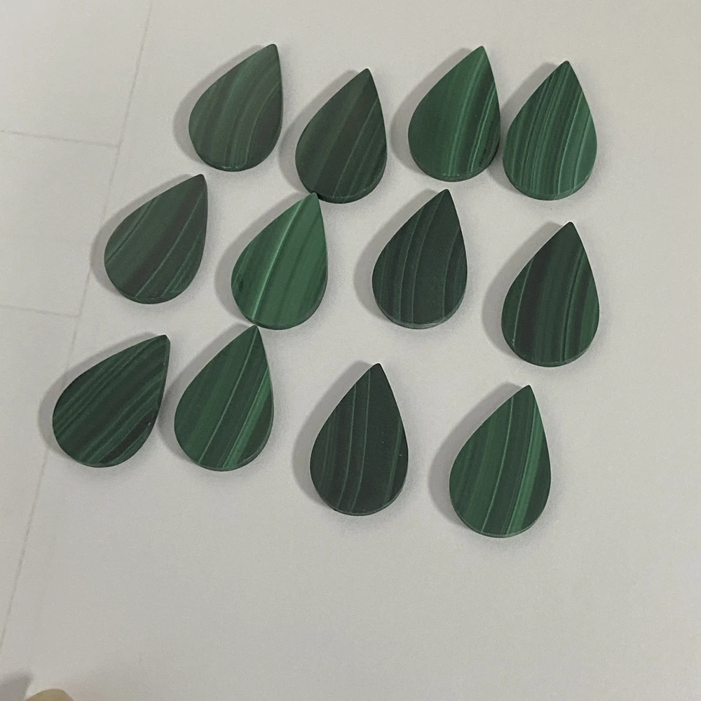 50 Pieces 1 Bag Flat Pear Shape 18.5x11.5x2mm Natural Green Malachite Gemstone for Earring