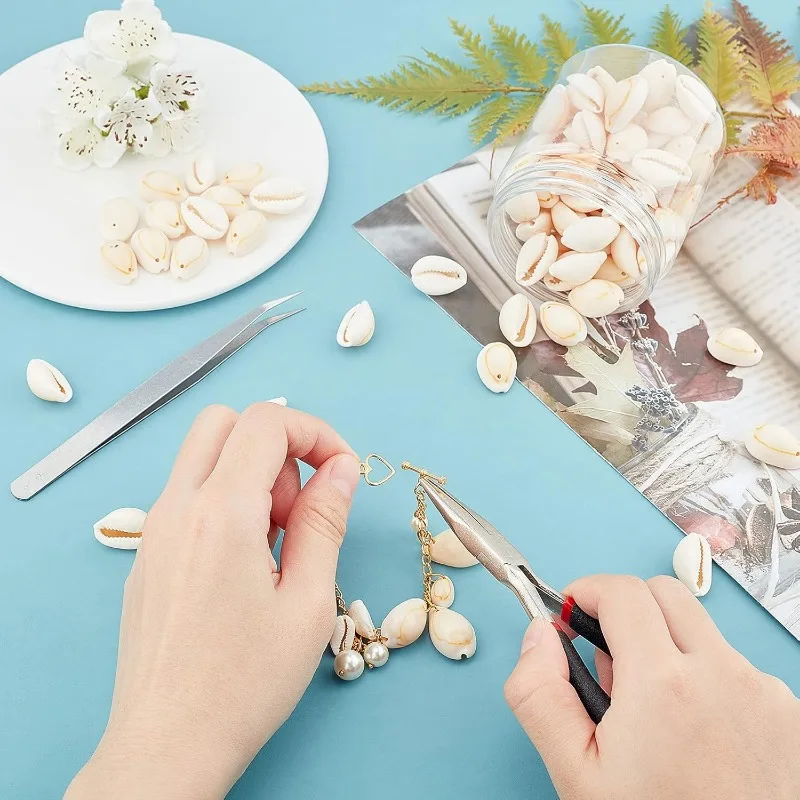 40pcs Natural Sea Shells Craft Shell Charms Beach Seashells Summer Beach Bracelet Necklace Jewelry DIY Craft Making Vase Filler 5