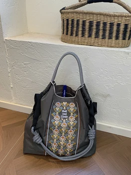 New Women's Nylon Bohemian Style Embroidered Large-Capacity Shoulder Handbag 2