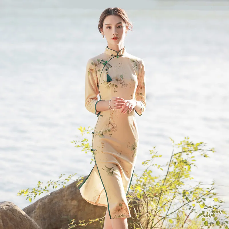 

Chinese Style Cheongsam Modern Dress Retro Evening High-end Long Sleeves Cheongsam Elegant Floral Women Dress Improve Qipao