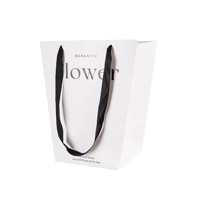 500pcs 이벤트 및 결혼식을위한 손잡이가있는 사용자 정의 크기 사다리꼴 모양의 꽃 꽃다발 럭셔리 종이 봉투