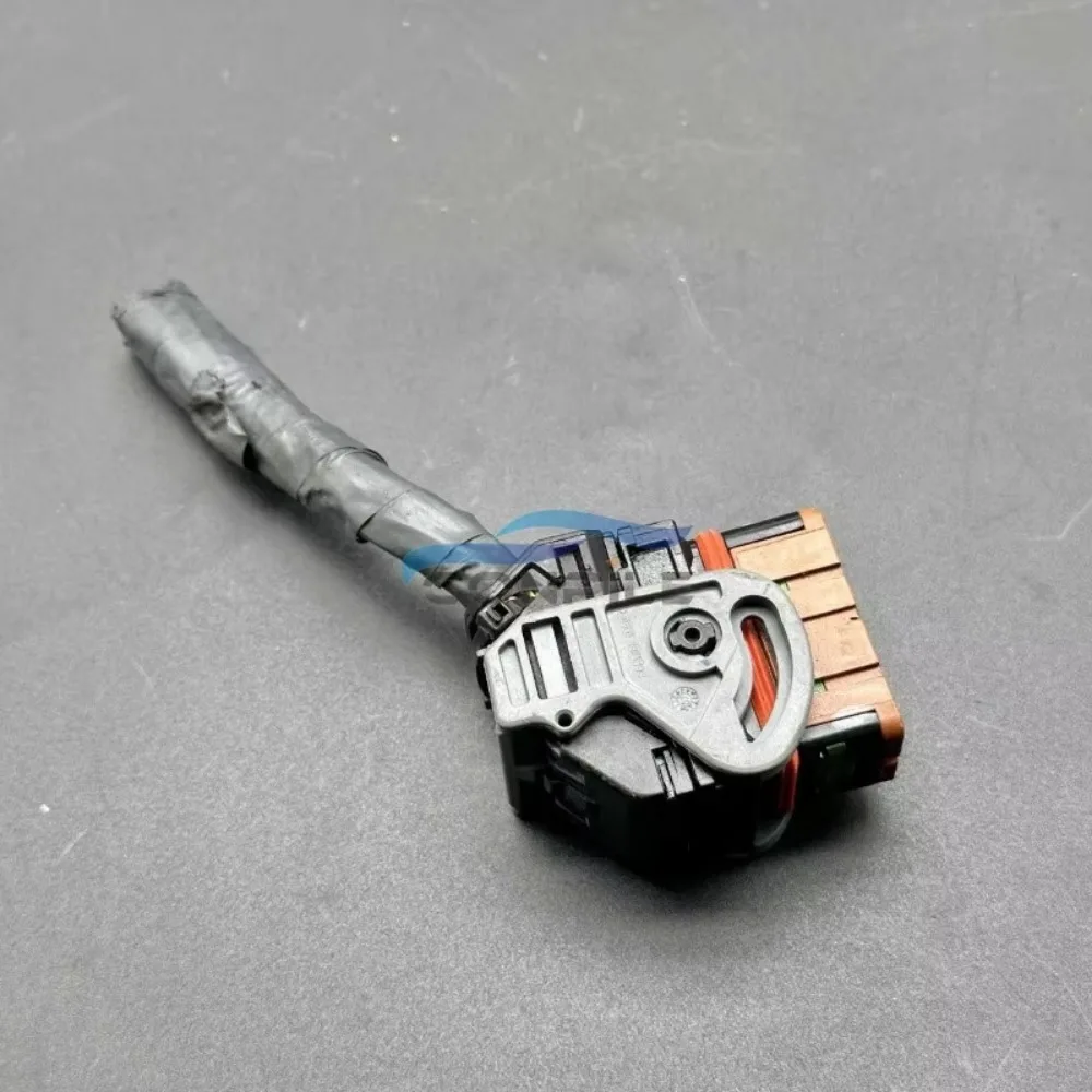 1PCS FOR Peugeot Engine Computer Board Plug 301 308 308s 408508 206 207