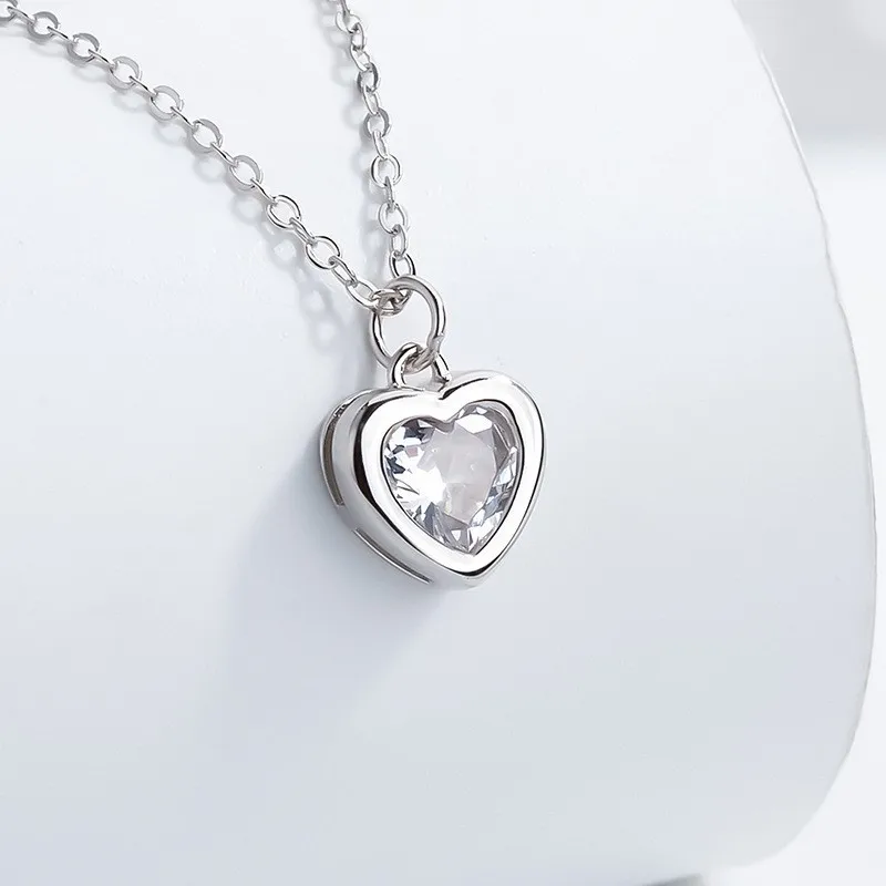 Silver Color Creative CZ Heart Pendant Necklace for Women Exquisite Temperament collar Necklaces Party Jewelry Gifts