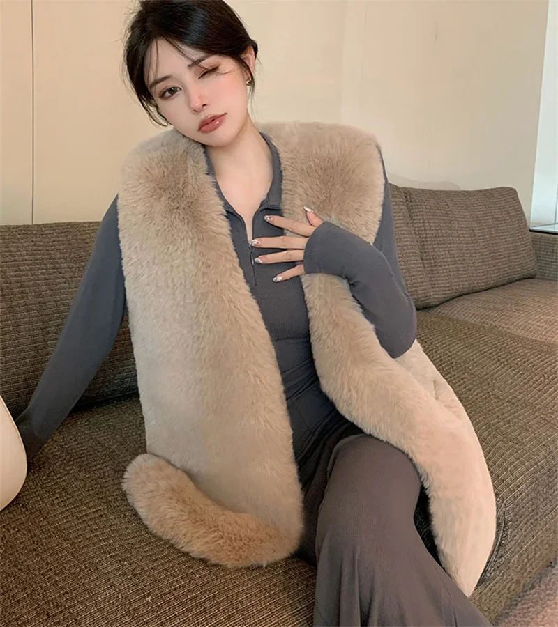 FANIECES High quality Fashion furs Coats Women's Fur Vest Coat with Pocket Luxury Faux Fox Warm Women Coat Vests Winter Overcoat