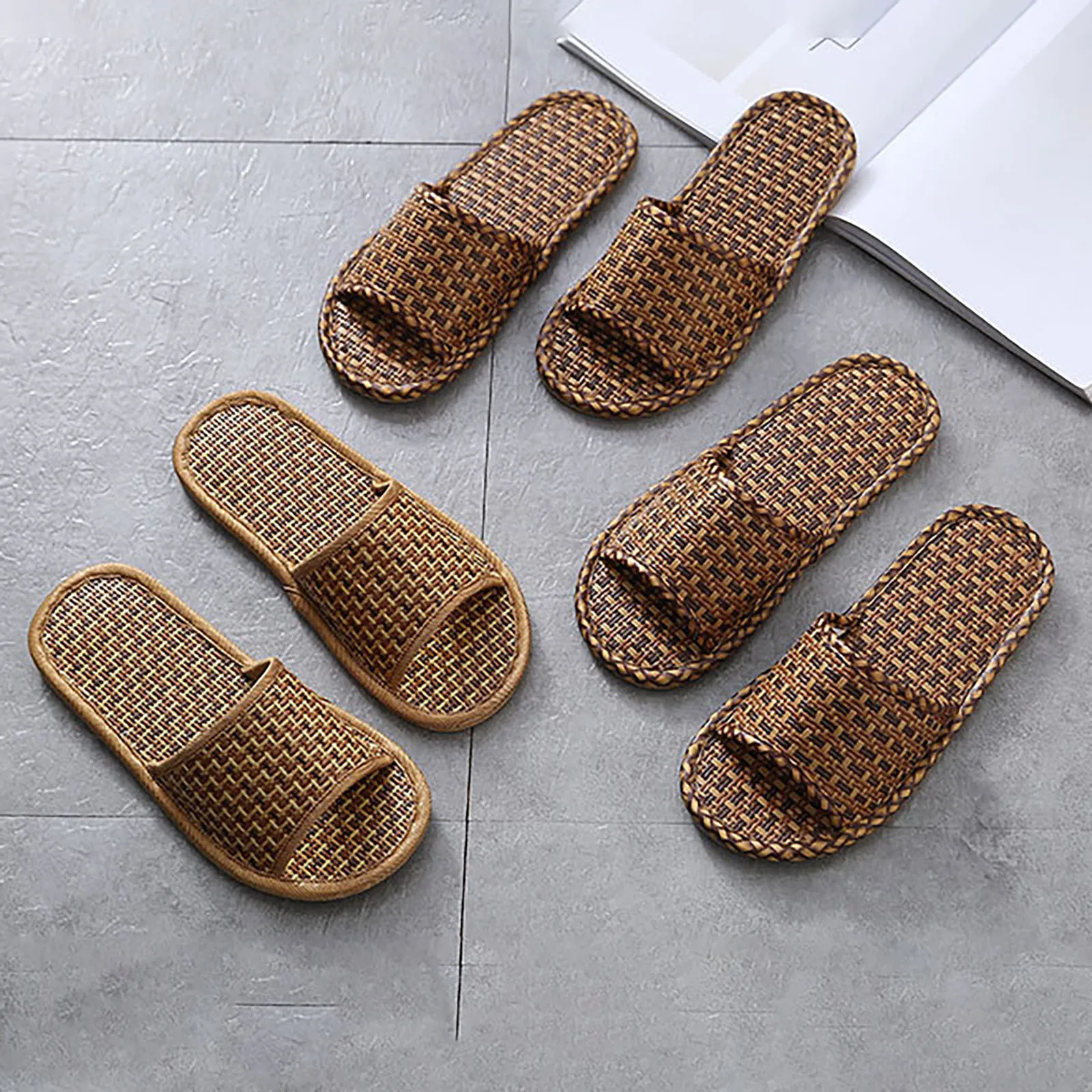 Linen Beach Slippers Men Large Size Home Shoes Flip Flops Man Indoor Bathroom Slides Unisex Family Slippers Beach Sandals soft sole slippers