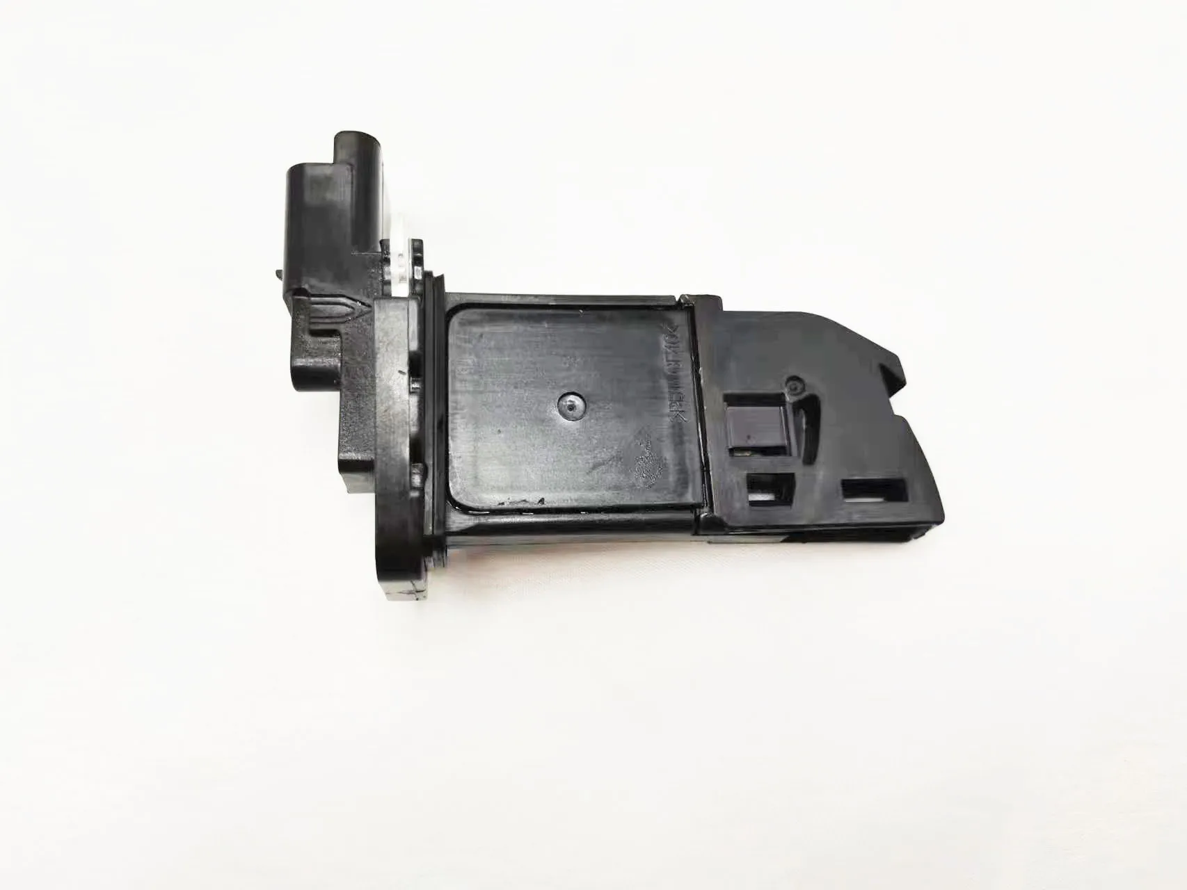 NGK 93842 Débitmètre D'Air (MAF) – Capteur Avec Température Intégrée – Compatible Peugeot 307, 406, Citroën Xsara, Berlingo